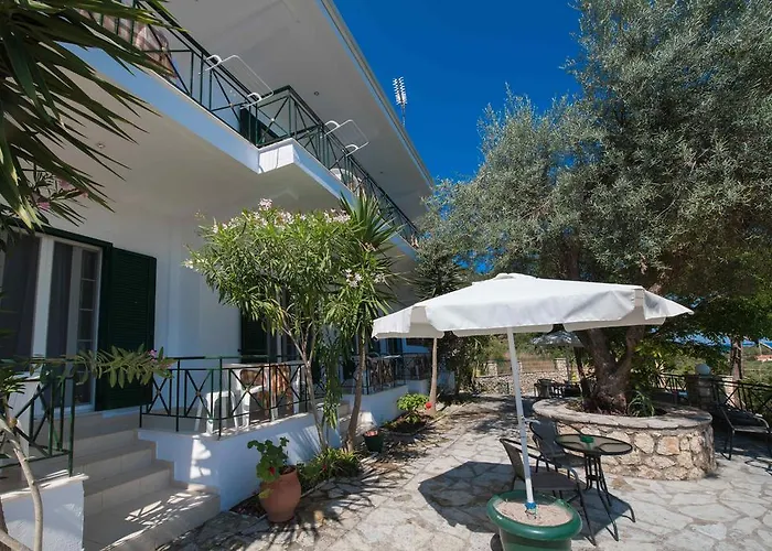 Bella Casa * Frínion